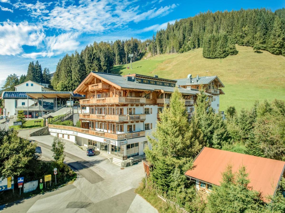 Dreany Apartment Right Next To The Cable Cars Hollersbach im Pinzgau Exterior photo